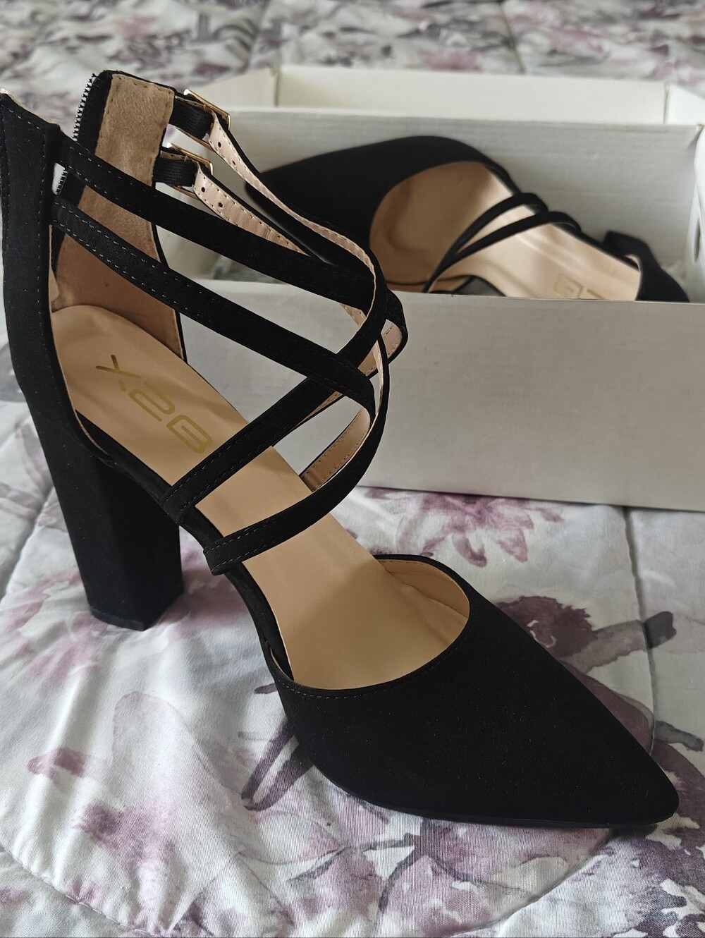 X2B Black Strappy Pointed-Toe Block Heels